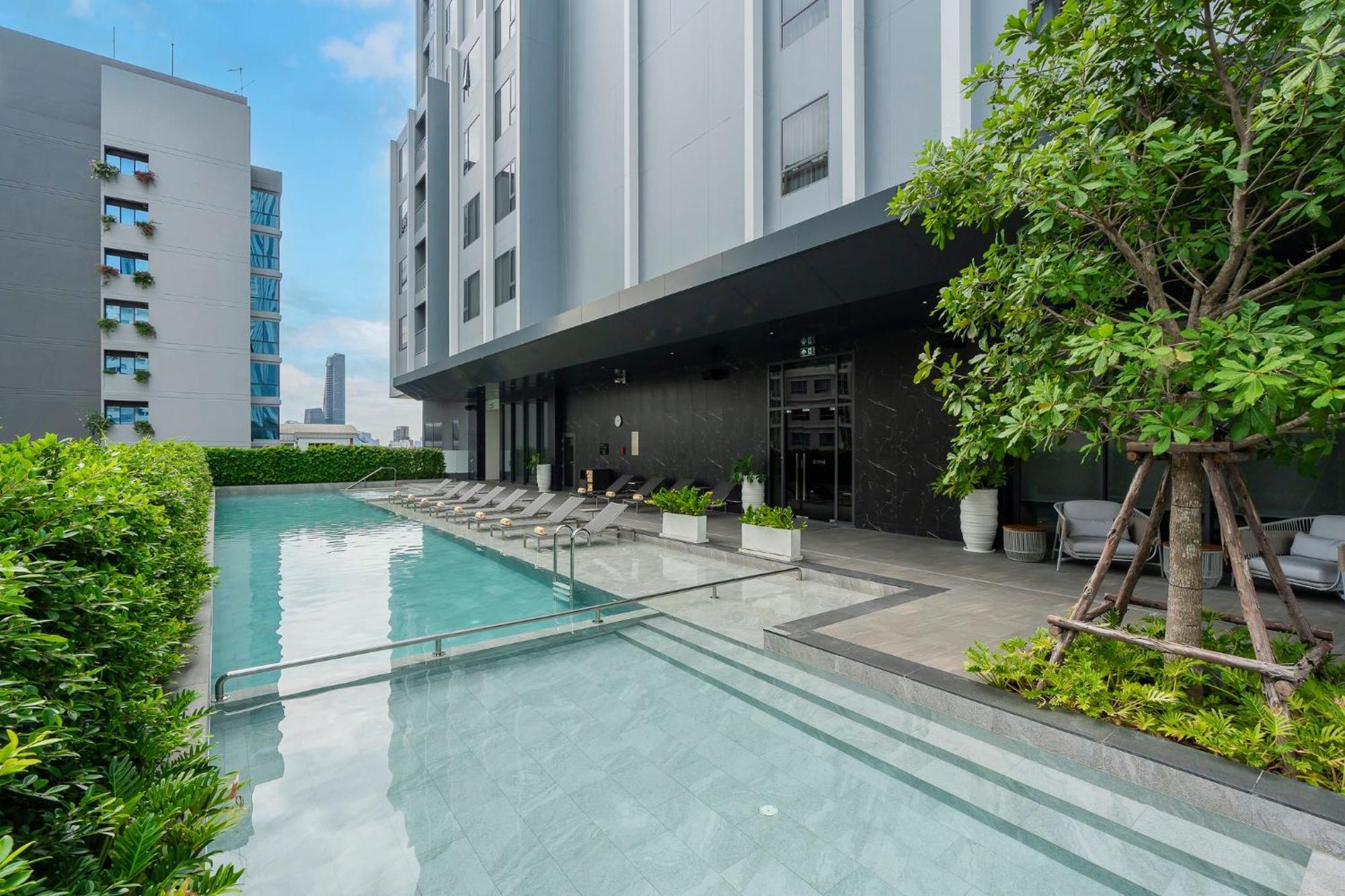 Staybridge Suites Bangkok Sukhumvit, An Ihg Hotel 外观 照片